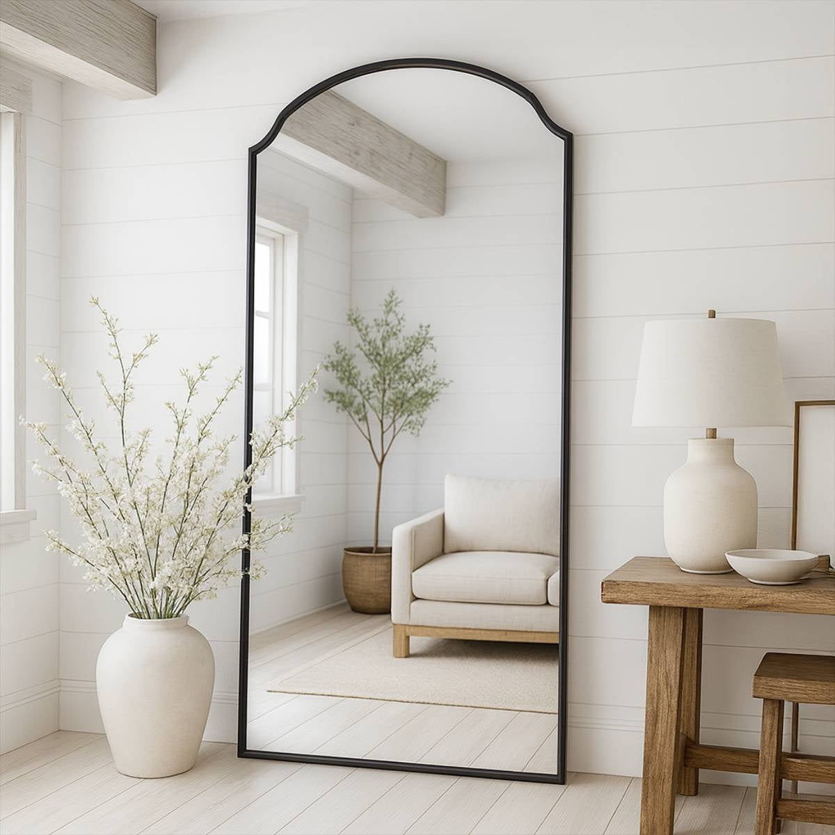 Noir Classique – Arched Statement Floor Mirror